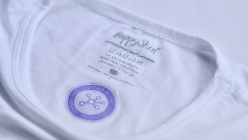 tag free labels, flat seams on happyskin garments