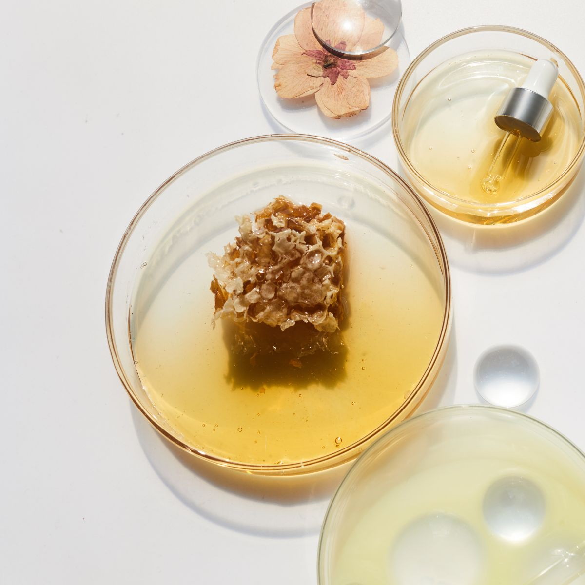 manuka honey as an ingredient for eczema cream